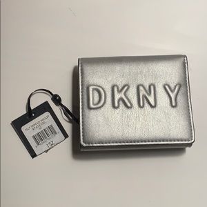 Silver Leather DKNY Tilly Trifold Wallet NEW w/tag